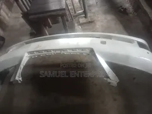 Empty Front Bumper Lexus Ex 2010