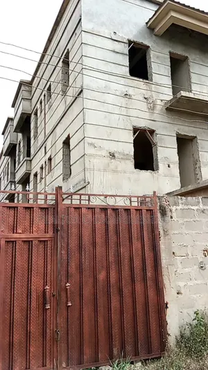 2bdrm Block of Flats in Lodu Estate Phase 1, Umuahia for sale