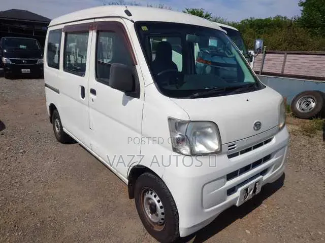 New Daihatsu Hijet 2011 White