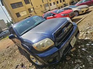 Toyota 4-Runner 2005 Blue