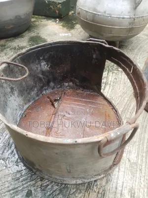 Pots Cylinder and Spoon
