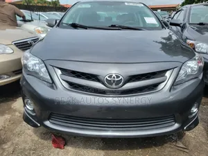 Toyota Corolla 2013 Gray