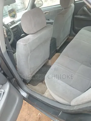 Toyota Camry LE 4dr Sedan (2.2L 4cyl 4A) 2001 Gray