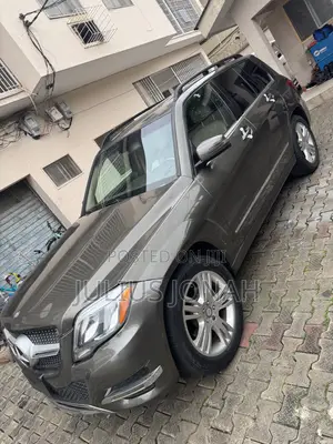 Mercedes-Benz GLK-Class 350 4MATIC 2013 Brown