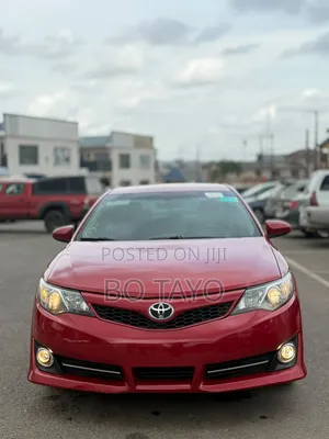 Toyota Camry 2013 Red