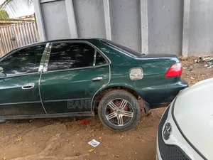 Honda Accord 2000 Green