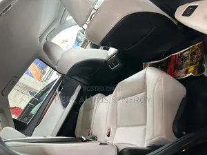 Lexus RX 2022 Black
