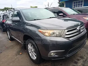 Toyota Highlander 2013 Gray