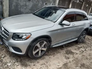 Mercedes-Benz GLC-Class 2016 Silver