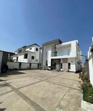 8bdrm Mansion in Guzape for rent