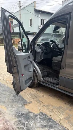 Ford Transit 2015 Grey