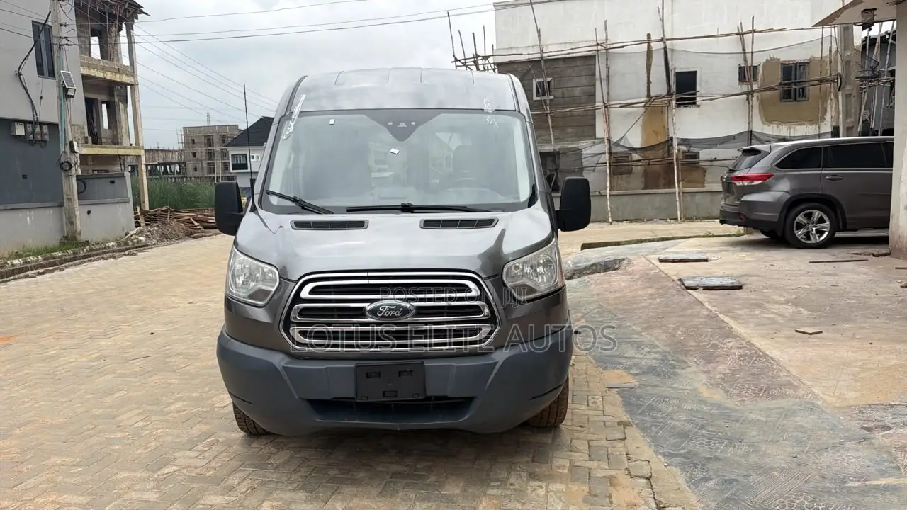 Ford Transit 2015 Grey