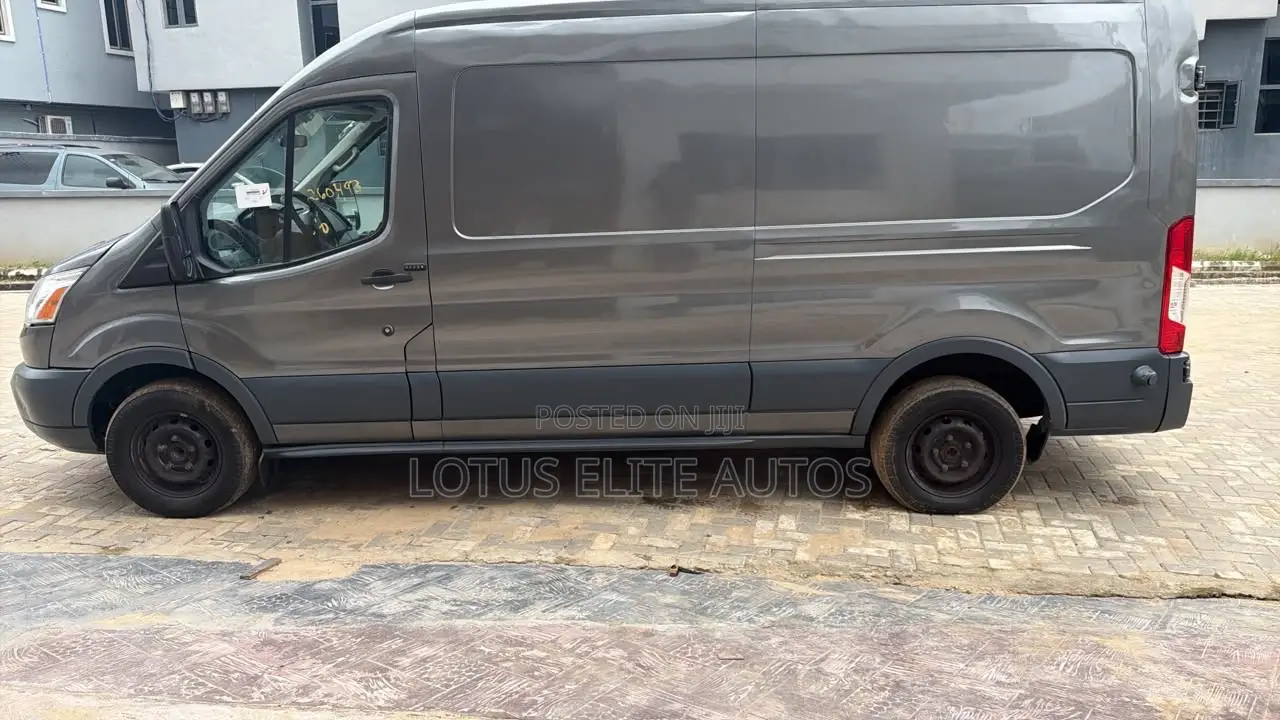 Ford Transit 2015 Grey
