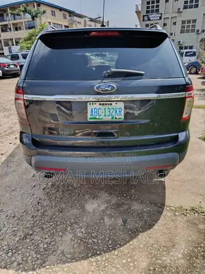 Ford Explorer 2013 Black