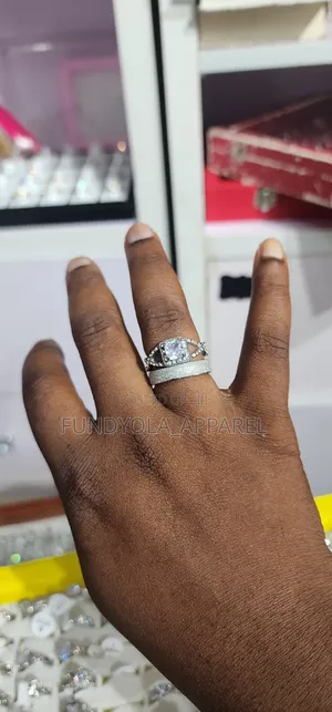 Tarnish-Free Cushion Cut Titanium Bridal Duo