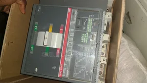 McCb Breaker