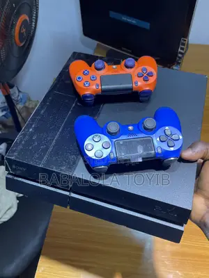 Ps4 Fat Black 500gb With Color Pads 7-8games