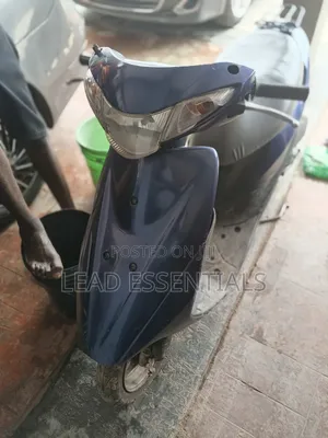 Suzuki 2026 Blue