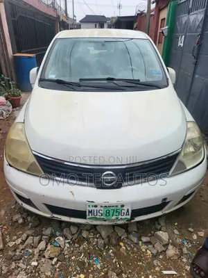 Nissan Versa 2008 White
