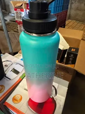 1000ml Vacuum Insulated Water Bottle / Flask With Carry Handle