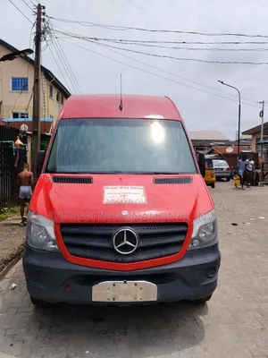 Mercedes-Benz Sprinter 2014 Red