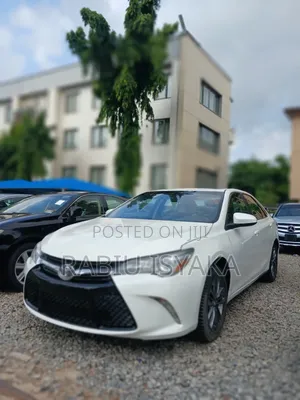 Toyota Camry 2017 White