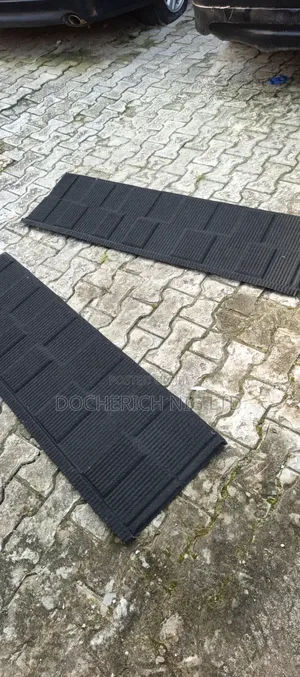 Original and Solid Black Shingle Stone Coated Roofing