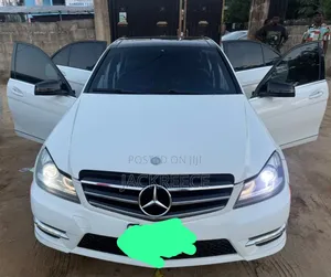 Mercedes-Benz C350 2014 White