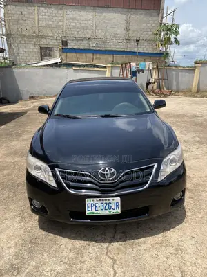 Toyota Camry LE 4dr Sedan (2.5L 4cyl 6AM) 2010 Black