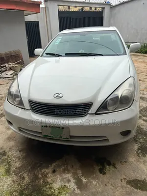 Lexus LX 470 Sport Utility 2006 White