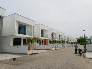 Brand New 4 Bedroom Fully Detached and Semi Detached With Bq