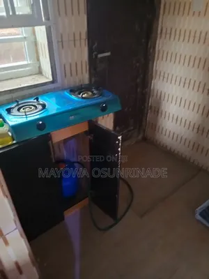 1bdrm Room & Parlour in Ologuneru for rent