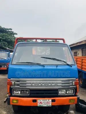 Toyota Dyna 200