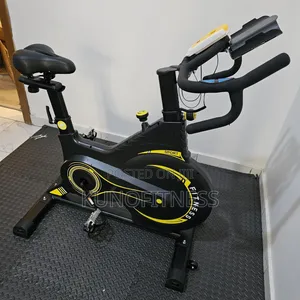Spinning Bike 150kg Capacity With Magnetic Resistance