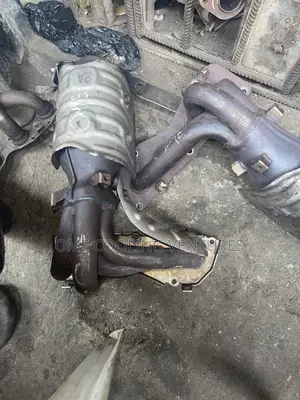 Direct Tokunbo Catalyst for Toyota Camry 2012 Models 4plug Engine