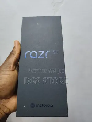 New Motorola Razr 50 256 GB
