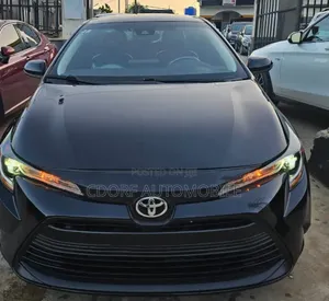 Toyota Corolla 2024 Black