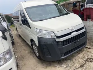 Toyota HiAce 2024 White