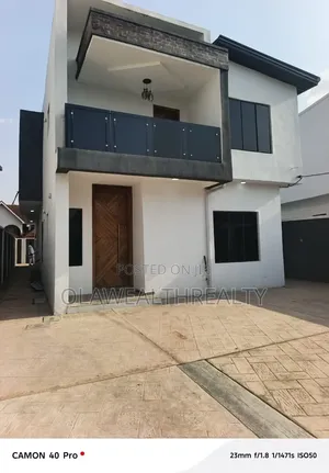 4bdrm Duplex in Ikolaba Gra, Akobo for sale