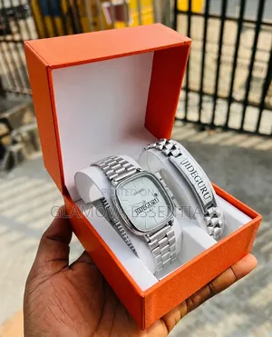 Luxury Silver Quartz Watch Bracelet Gift Set – Stainless Steel