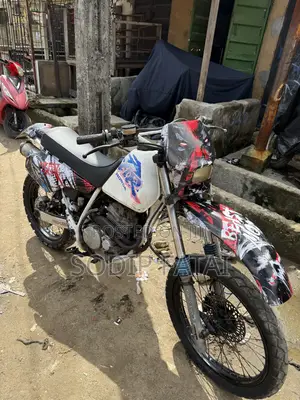 Honda 2009 White
