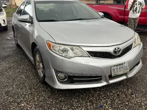 Toyota Camry 2013 Silver