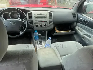 Toyota Tacoma 2008 Red