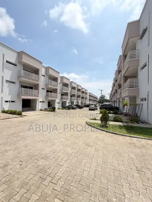 4bdrm Duplex in Utako for rent