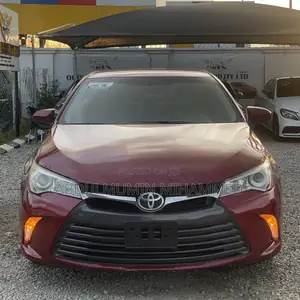 Toyota Camry LE 4dr Sedan (2.5L 4cyl 6A) 2014 Red