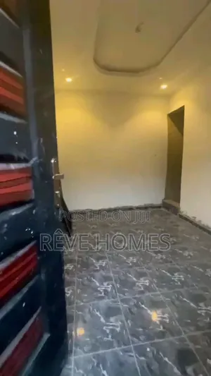Studio Apartment in Akoka for rent