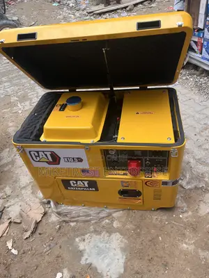 Cat 10kva Diesel Soundproof Generator. 3 Phase
