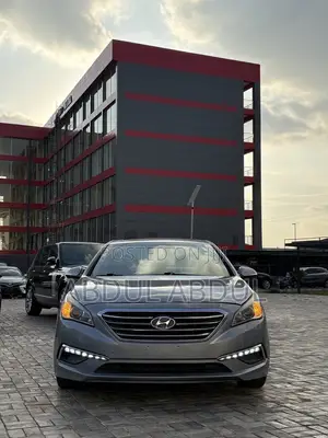 Hyundai Sonata Limited Sedan FWD (2.4L 4cyl 6A) 2017 Gray