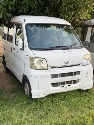 Daihatsu Hijet 2010 White