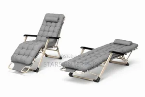 Foldable Outdoor Chair / Modern Outdoor Chair.